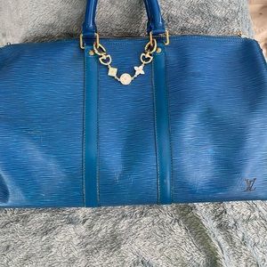 🚫SOLD** 
Louis Vuitton Epi Leather 40